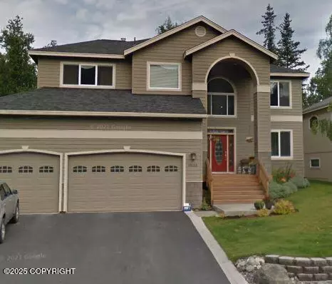 8622 Lassen St, Eagle River, AK 99577