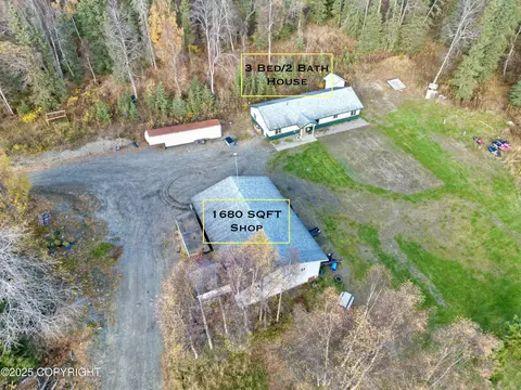 49032 Windy Rd, Kenai, AK 99611
