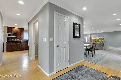 Entry Way - 18812 Upper Skyline Dr, Eagle River, AK 99577 photo 4 of 9