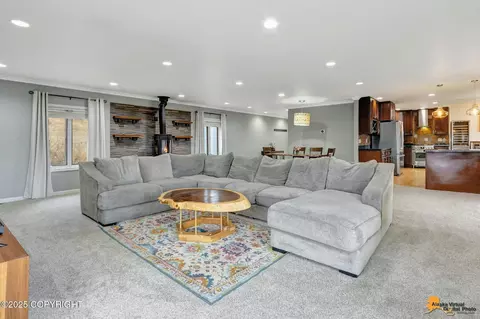 Living - 18812 Upper Skyline Dr, Eagle River, AK 99577 photo 5 of 6