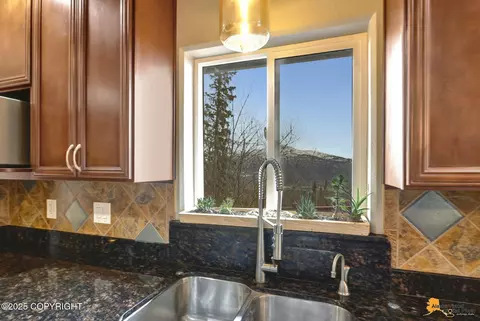 Kitchen - 18812 Upper Skyline Dr, Eagle River, AK 99577 photo 6 of 7