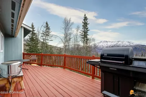 Exterior - 18812 Upper Skyline Dr, Eagle River, AK 99577 photo 2 of 11