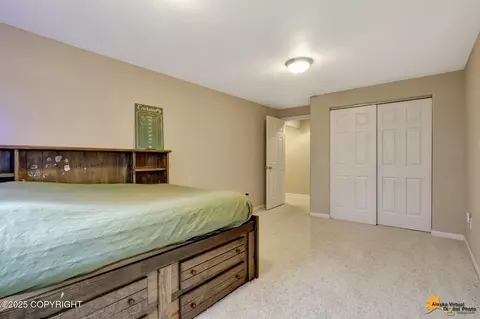 Bedroom - 18812 Upper Skyline Dr, Eagle River, AK 99577 photo 7 of 9
