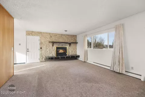 Living - 7310 E 17th Ave, Anchorage, AK 99504 photo 1 of 6