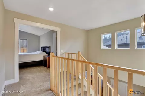Entry Way - 2984 Morgan Loop, Anchorage, AK 99516 photo 5 of 7
