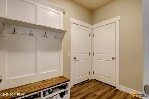 Entry Way - 2984 Morgan Loop, Anchorage, AK 99516 photo 7 of 7