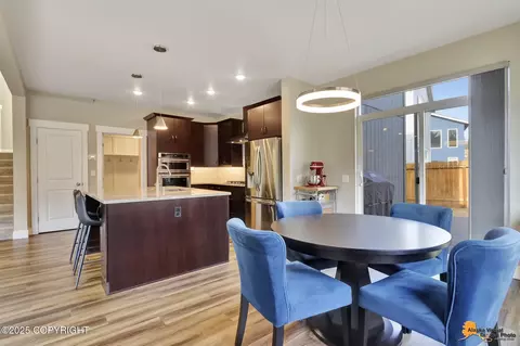 Dining - 2984 Morgan Loop, Anchorage, AK 99516 photo 1 of 1
