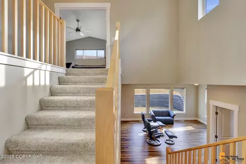 Entry Way - 2984 Morgan Loop, Anchorage, AK 99516 photo 4 of 7