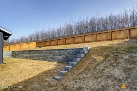Exterior - 2984 Morgan Loop, Anchorage, AK 99516 photo 7 of 9