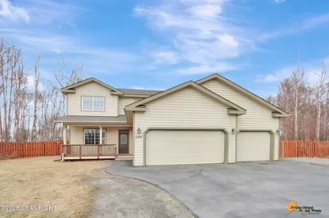 5810 E Frost Cir, Wasilla, AK 99654