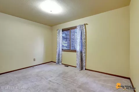 Bedroom - 18220 N Parkview Terrace Loop, Eagle River, AK 99577 photo 5 of 6