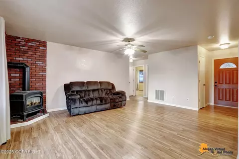 Living - 18220 N Parkview Terrace Loop, Eagle River, AK 99577 photo 2 of 3