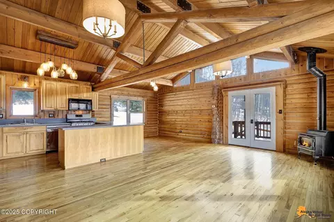 23820 Sunny Glen Dr, Eagle River, AK 99577