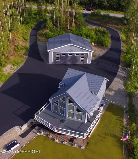 3631 N Meadow Lakes Dr, Wasilla, AK 99623