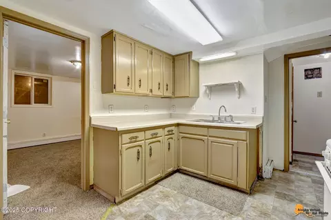 505 W 31st Ave, Anchorage, AK 99503 photo 40