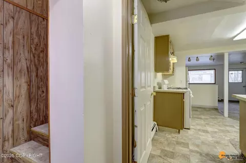 505 W 31st Ave, Anchorage, AK 99503 photo 35