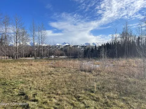 8000 Independence Park Dr, Anchorage, AK 99518