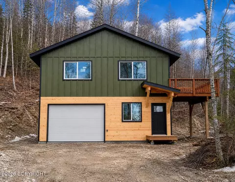 17188 W Lighthouse Dr, Big Lake, AK 99652