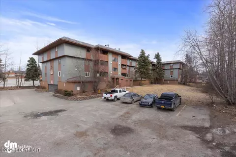 8515 Jewel Lake Rd # 20, Anchorage, AK 99502