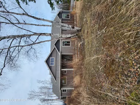 3037 E Sandman Cir, Wasilla, AK 99654