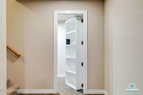 13189 Kuphaldt Dr, Eagle River, AK 99577 photo 51