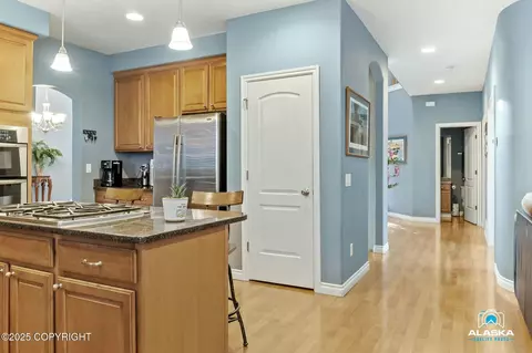 13189 Kuphaldt Dr, Eagle River, AK 99577 photo 12
