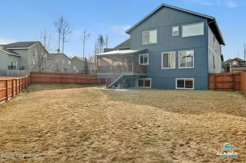 13189 Kuphaldt Dr, Eagle River, AK 99577 photo 5