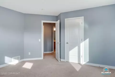 13189 Kuphaldt Dr, Eagle River, AK 99577 photo 32