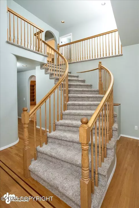 Entry Way - 19961 War Admiral Dr, Eagle River, AK 99577 photo 4 of 7