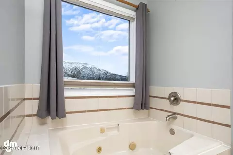 Bath - 19961 War Admiral Dr, Eagle River, AK 99577 photo 8 of 19