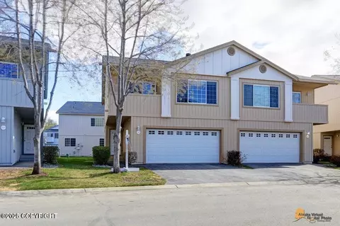 2215 Jasper Ln, Anchorage, AK 99504