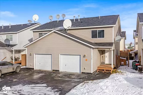 5563 Alora Loop # 18, Anchorage, AK 99504 photo 2
