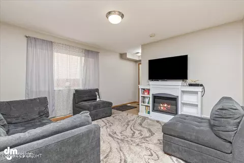 5563 Alora Loop # 18, Anchorage, AK 99504 photo 6