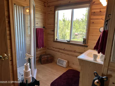 Bath - L14 B5 Keyes Point, Remote, AK 99653 photo 6 of 6