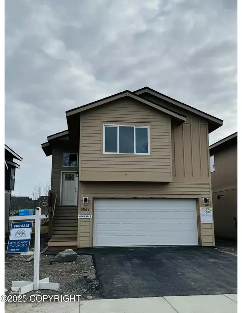 5967 Takotna Loop, Anchorage, AK 99504