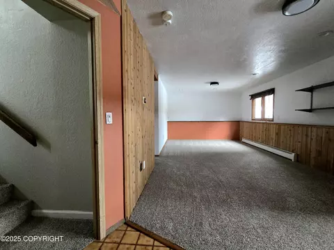 Living - 910 Lighthouse Ct, Anchorage, AK 99515 photo 1 of 4
