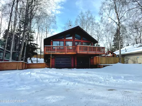 910 Lighthouse Ct, Anchorage, AK 99515