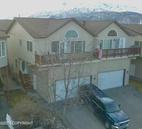 11815 Falklands Loop # 80, Eagle River, AK 99577 photo 3