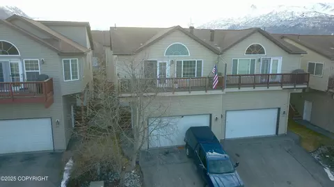 11815 Falklands Loop # 80, Eagle River, AK 99577 photo 4