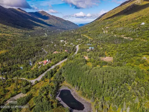 L10 Wolf Drive, Eagle River, AK 99577 photo 12