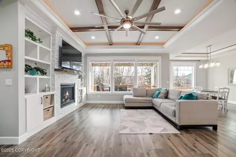 Living - 9991 E Ortner Loop, Palmer, AK 99645 photo 2 of 2