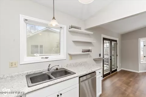 Kitchen - 2140 Colony Loop, Anchorage, AK 99507 photo 1 of 2
