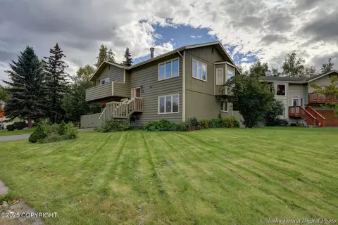 2140 Colony Loop, Anchorage, AK 99507
