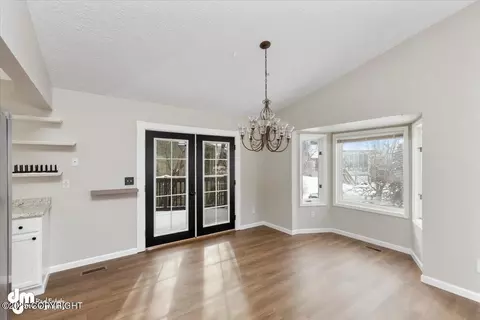 Dining - 2140 Colony Loop, Anchorage, AK 99507 photo 1 of 2