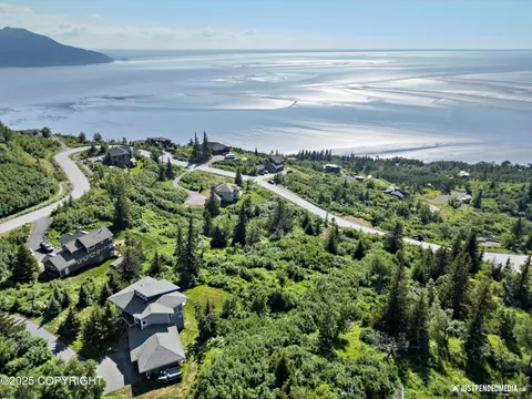 L1 B2 Southpointe Ridge Drive, Anchorage, AK 99516