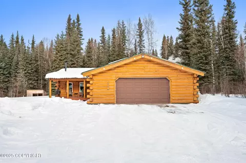 6084 Salcha Pioneer Ct, Salcha, AK 99714