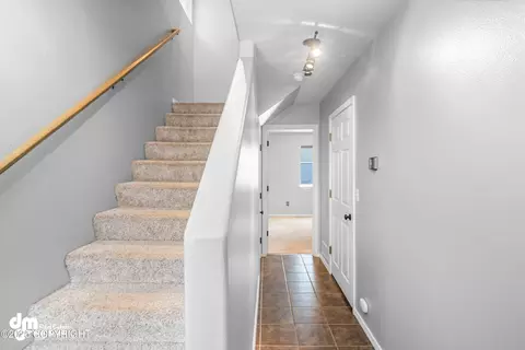 Entry Way - 6932 Briar Loop # 61, Anchorage, AK 99518 photo 2 of 6