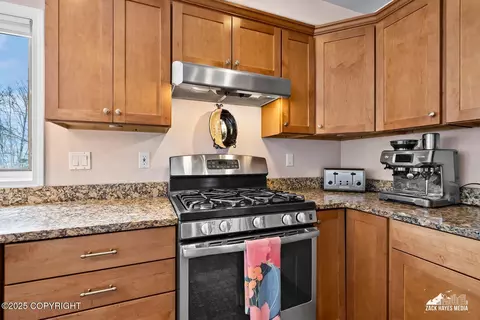 10243 Stewart Dr, Eagle River, AK 99577 photo 22