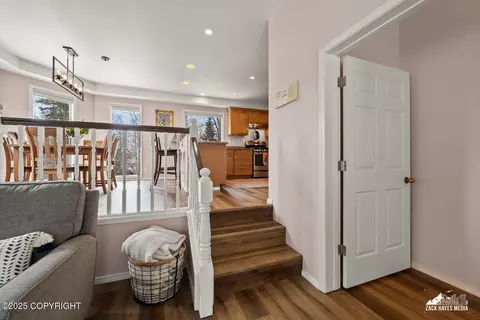 10243 Stewart Dr, Eagle River, AK 99577 photo 15