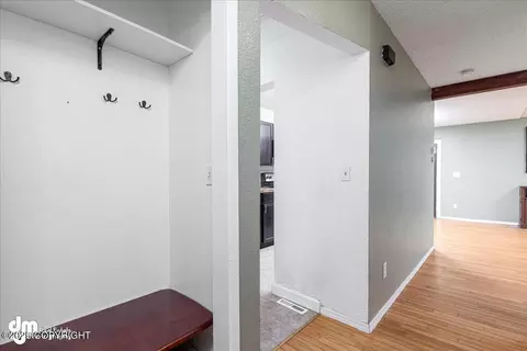 Entry Way - 5501 E 34th Ave, Anchorage, AK 99504 photo 1 of 2